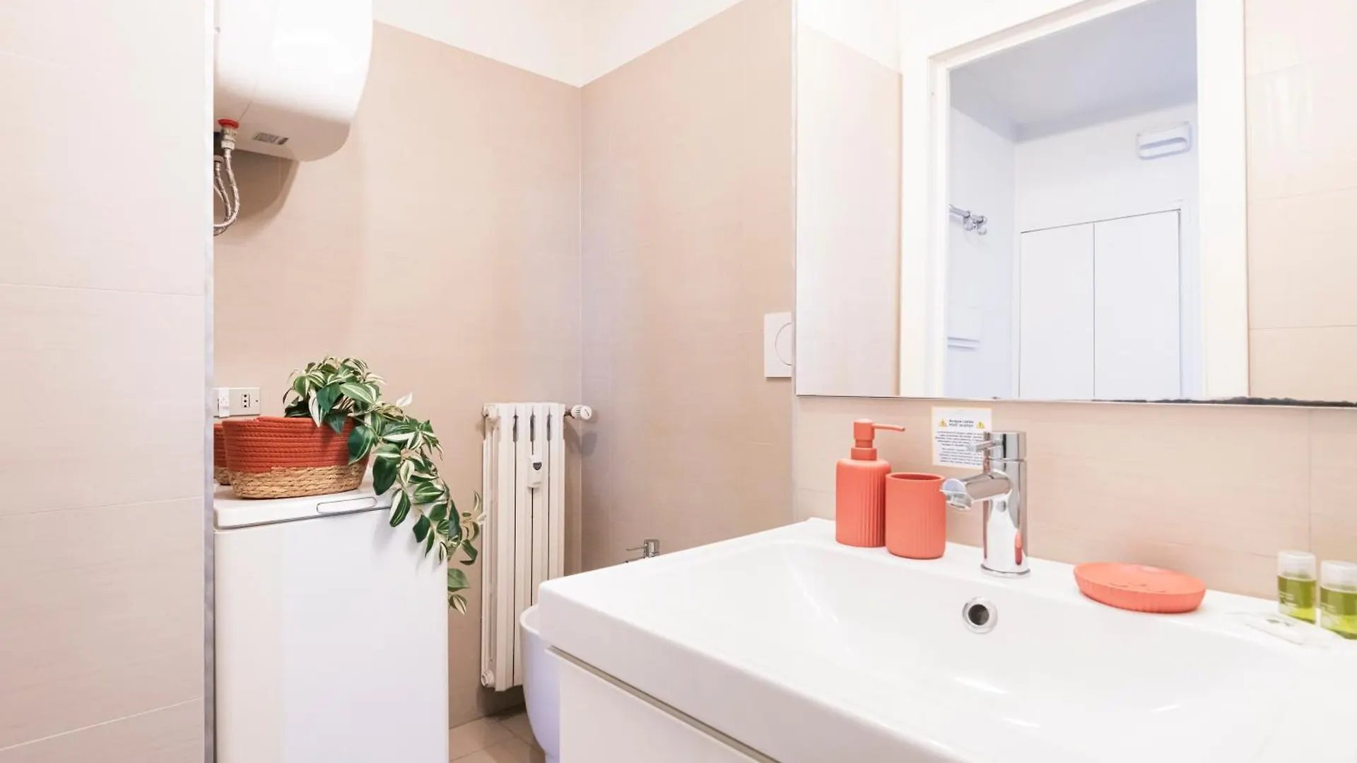 Apartment Amazing Studio In San Babila Milan Italy