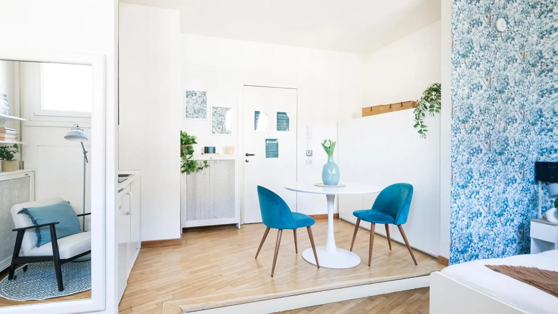 Amazing Studio In San Babila Milan Italy