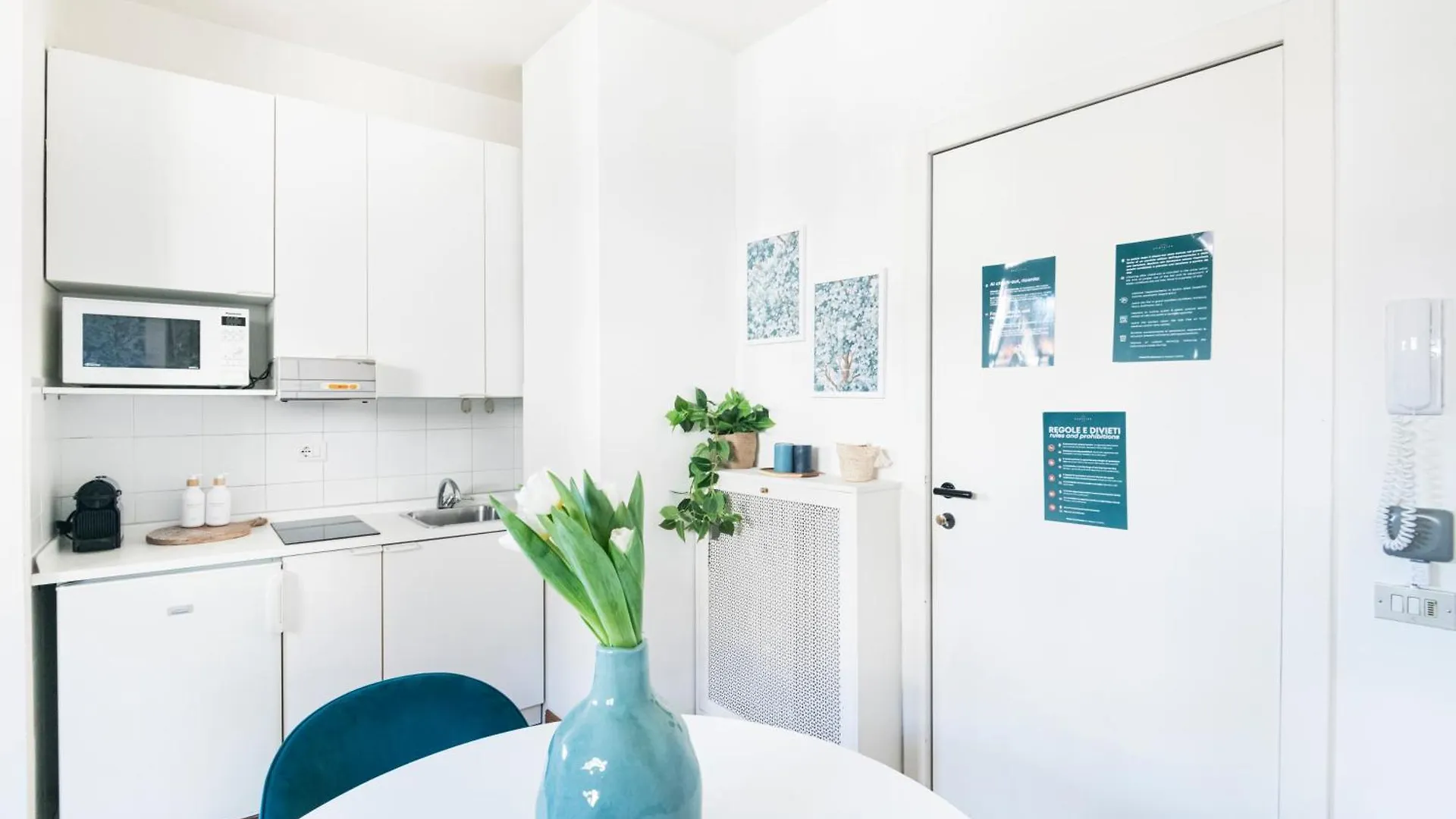 Amazing Studio In San Babila Milan